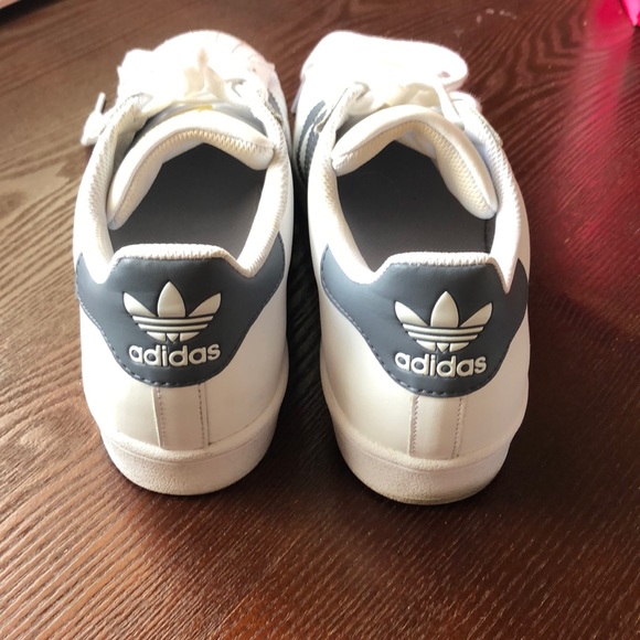 Adidas Superstar Shoes White & Grey - Picture 2 of 3